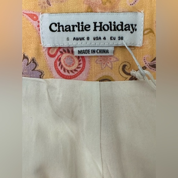 Charlie Holiday Paisley Rosetta Fully Lined Mini Skirt with Belt. Small… - Picture 8 of 11